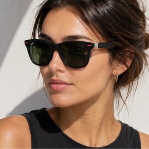 Ray-Ban Sunglasses Rb4195-m Scuderia Ferrari
$242.00 retail NWOT made in Italy